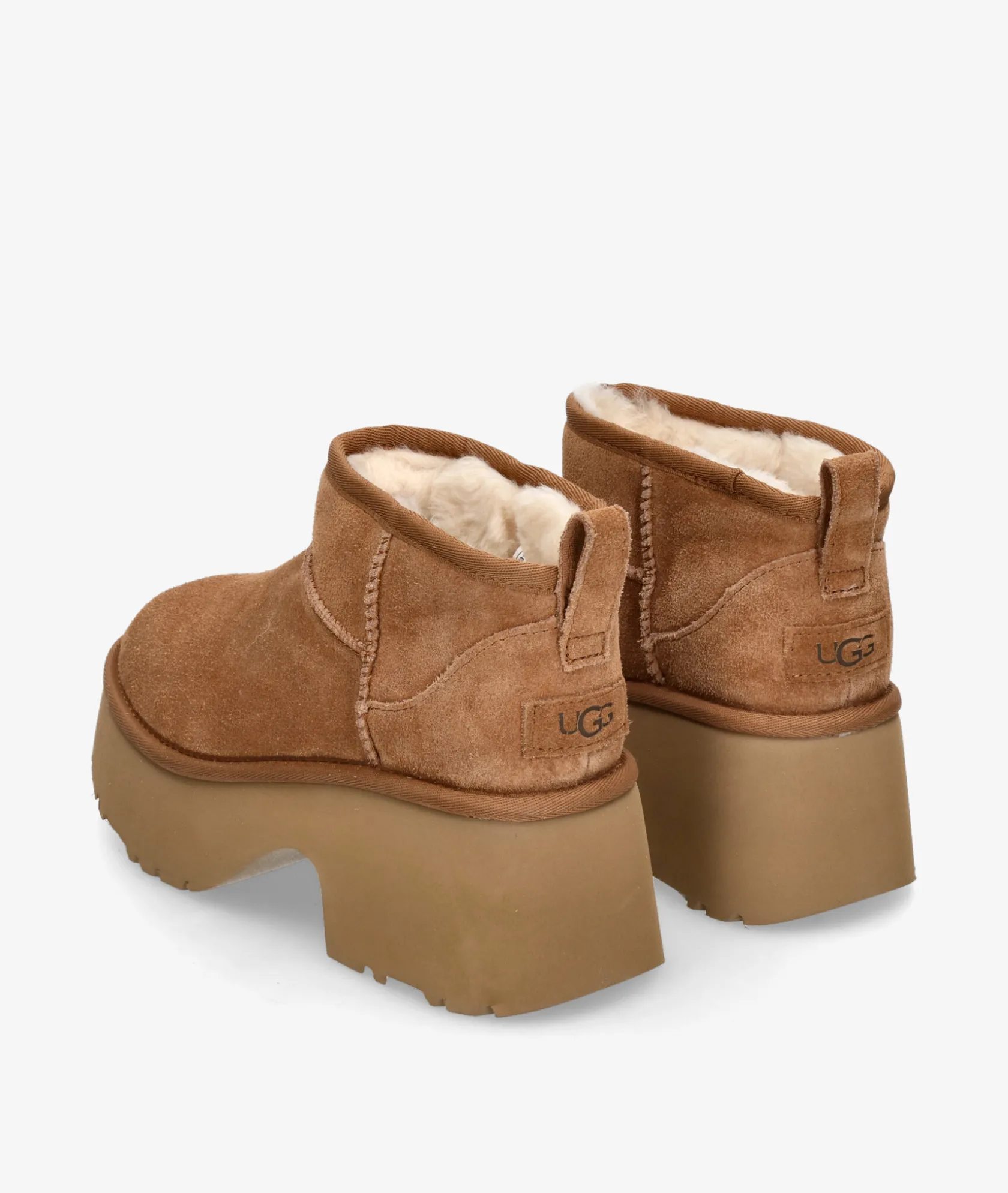 Mujer UGG Botines CLASSIC ULTRA MINI NEW HIGHTS en cuero
